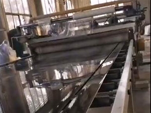 車廂底滑板，防粘板